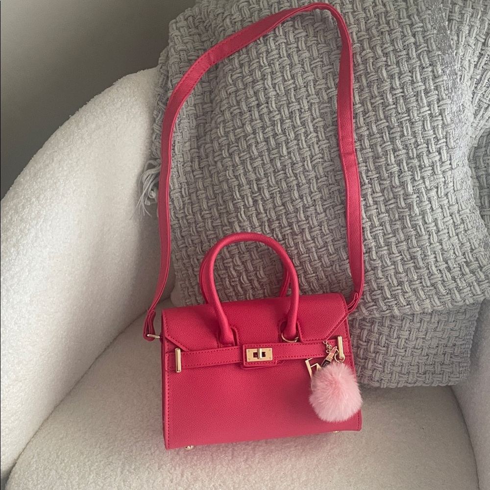 FAO Schwarz Hudson Tote Bag for toddlers. Pink Handbag with Pom Pom Charm.